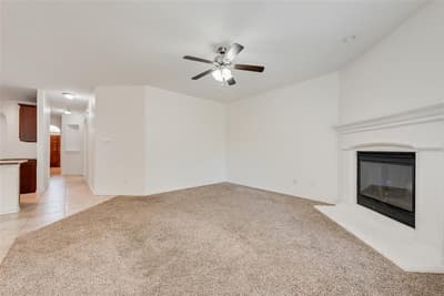 11321 Gold Canyon Drive, Fort Worth TX 76052 - Photo 4