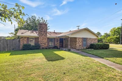 2925 Melmar Park Street, Commerce TX 75428