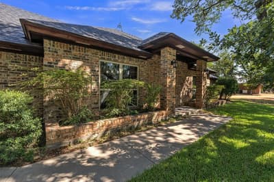 204 Fairway Drive, Willow Park TX 76087 - Photo 2