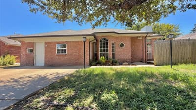 405 Odell Street, Cleburne TX 76033