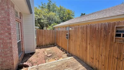 405 Odell Street, Cleburne TX 76033 - Photo 4