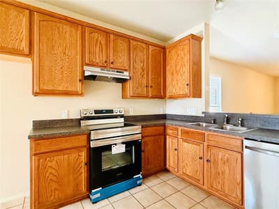 1645 Cambridge Drive, Providence Village TX 76227 - Photo 5