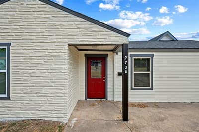 2708 Burchill Road S, Fort Worth TX 76105 - Photo 2
