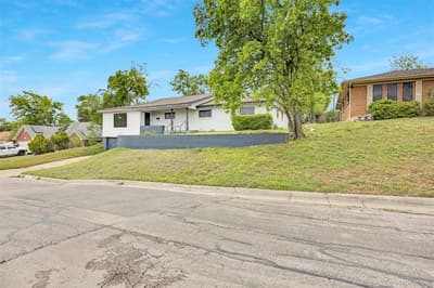 7401 Trimble Drive, Fort Worth TX 76134 - Photo 3