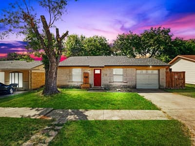 3760 Stagecoach Trail, Dallas TX 75241 - Photo 2