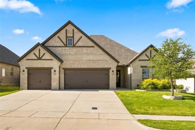 713 Chaparral Road, Sanger TX 76266