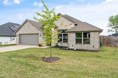112 Amanda Avenue, Bullard TX 75757 - Photo 2