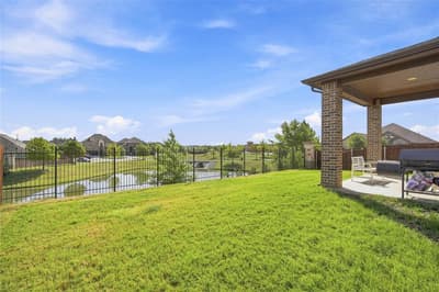 8121 Loretta Day Drive, Arlington TX 76002