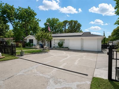 500 Oakwood Drive, Euless TX 76040