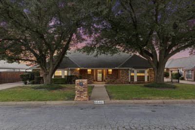 6640 Pleasant Ridge Drive, North Richland Hills TX 76180