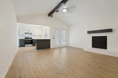 502 Brian Drive, Grand Prairie TX 75052 - Photo 4