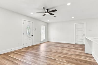 865 Stanford Drive, Lancaster TX 75134 - Photo 5