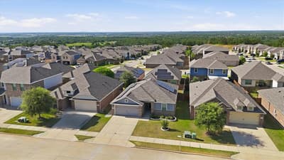 7533 Pleasant Oaks Street, Fort Worth TX 76120