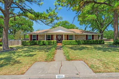 1601 Dakota Drive, Garland TX 75043