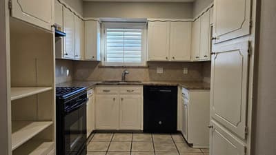 5660 Conlin Drive, Fort Worth TX 76134 - Photo 4