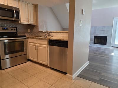 2301 Balsam Drive # M202, Arlington TX 76006 - Photo 5