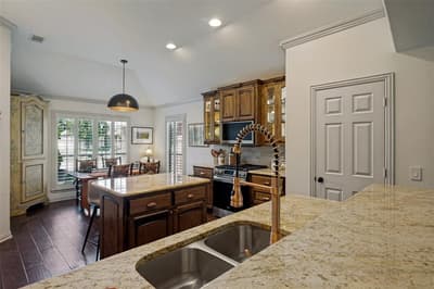 8901 Crestview Drive, Denton TX 76207 - Photo 5