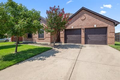 12133 Copper Creek Drive, Fort Worth TX 76244 - Photo 2