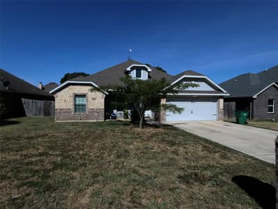1211 Butterfield Street, Bridgeport TX 76426 - Photo 2
