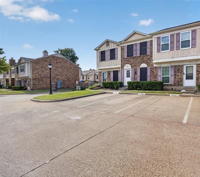 621 Carriagehouse Lane # 8F, Garland TX 75040 - Photo 3