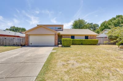 1417 Hall Drive, Crowley TX 76036 - Photo 2
