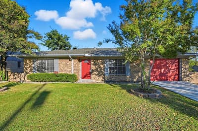 1423 Main Street, Kaufman TX 75142