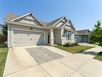 2201 Paxton Way, Denton TX 76209 - Photo 2
