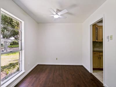 912 Whitehall Drive, Plano TX 75023 - Photo 4