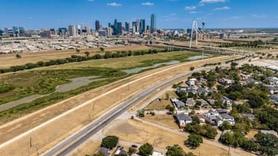 3338 Coronet Boulevard, Dallas TX 75212 - Photo 2