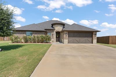 103 Nolan River Run, Godley TX 76044 - Photo 2