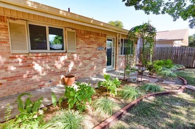 1207 Lynnwood Drive, Cleburne TX 76033 - Photo 5