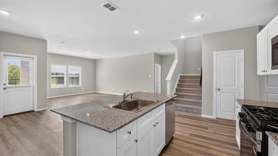 10800 BLOODSTONE Drive, Fort Worth TX 76036 - Photo 5