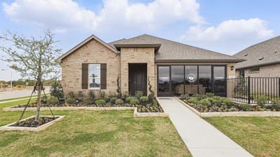 400 SUNDAY SILENCE Way, Granbury TX 76049
