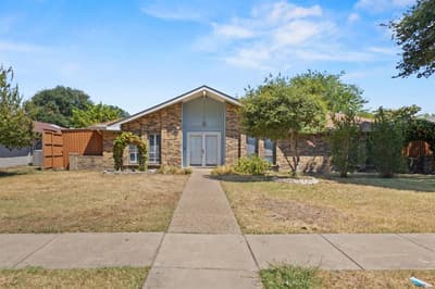 807 Morningstar Trail, Richardson TX 75081 - Photo 2