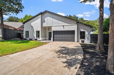 1309 Shady Hollow, Euless TX 76039 - Photo 2