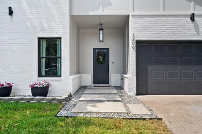 1309 Shady Hollow, Euless TX 76039 - Photo 4