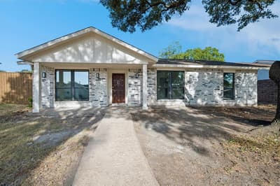4801 Elm Ridge Lane, Garland TX 75044 - Photo 2