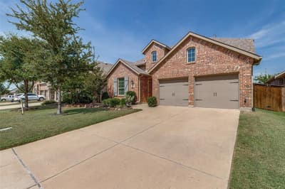 8620 Backwater Bay Cove, McKinney TX 75071 - Photo 2