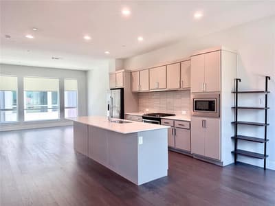 1771 Mccoy Street # 205, Dallas TX 75204 - Photo 2