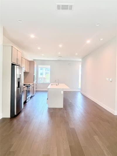 1771 Mccoy Street # 205, Dallas TX 75204 - Photo 4
