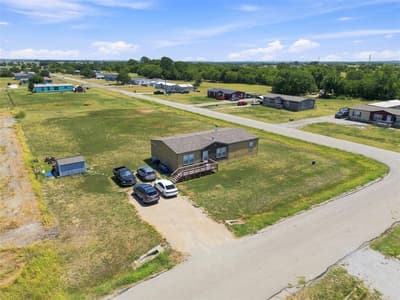 120 Granite Drive, Ponder TX 76259 - Photo 2