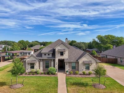 1317 Ridgeview Drive, Hewitt TX 76643