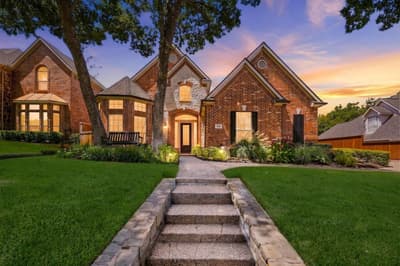 708 Lakeway Drive, Keller TX 76248