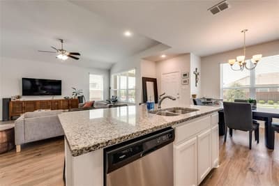 1996 Sunnybrook Drive, Heartland TX 75126 - Photo 4