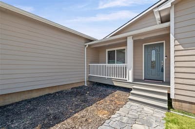 5908 Collins Court, Granbury TX 76048 - Photo 2