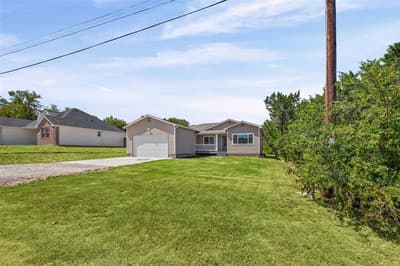 5908 Collins Court, Granbury TX 76048 - Photo 5