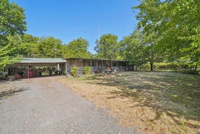 304 W 2nd Street, Dodd City TX 75438 - Photo 3