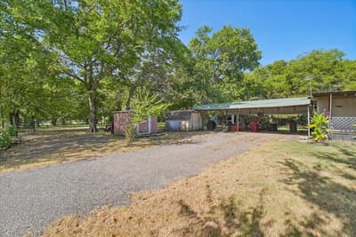 304 W 2nd Street, Dodd City TX 75438 - Photo 4
