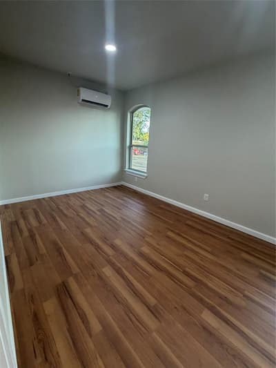 1818 Walnut Avenue, Carrollton TX 75006 - Photo 2