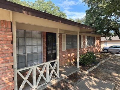 33 Somerset Terrace, Bedford TX 76022 - Photo 4